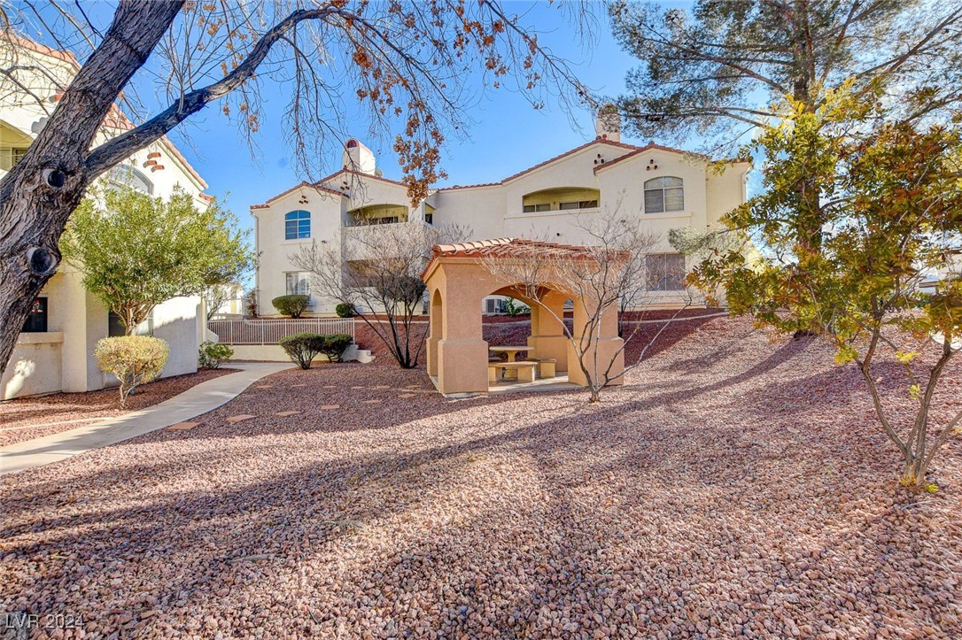 698 South Racetrack Road 1621