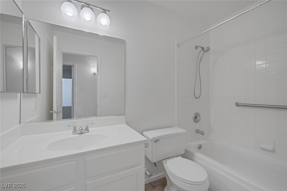 10381 Niagara Falls Lane