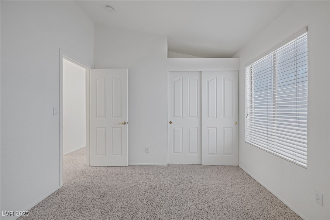 10381 Niagara Falls Lane