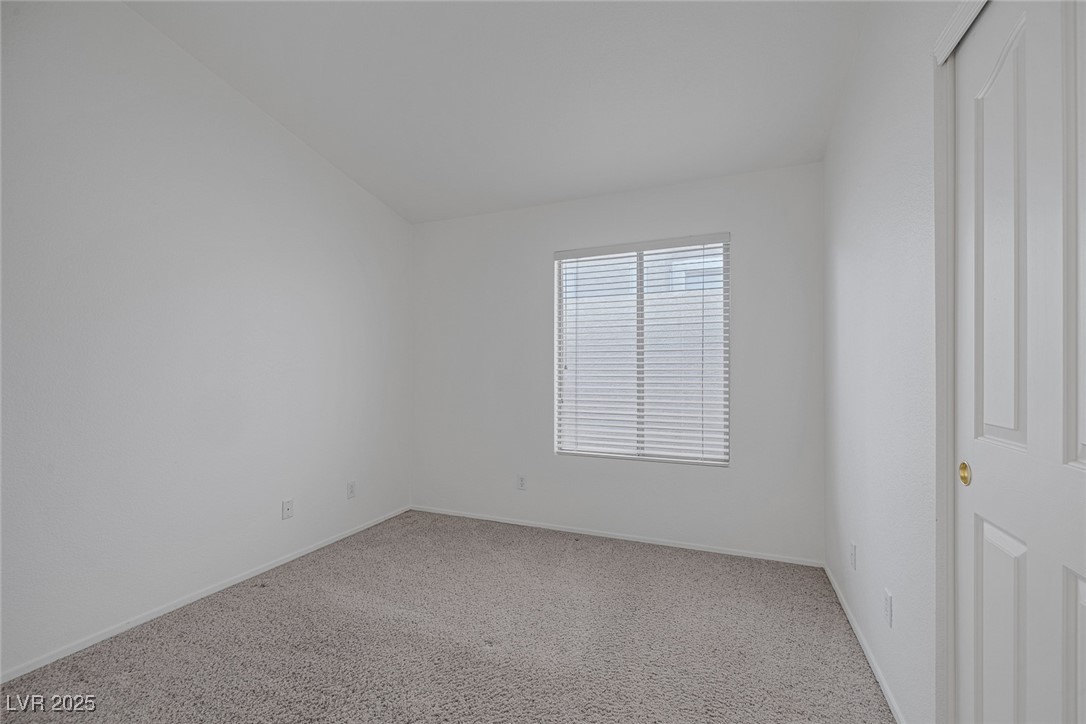 10381 Niagara Falls Lane