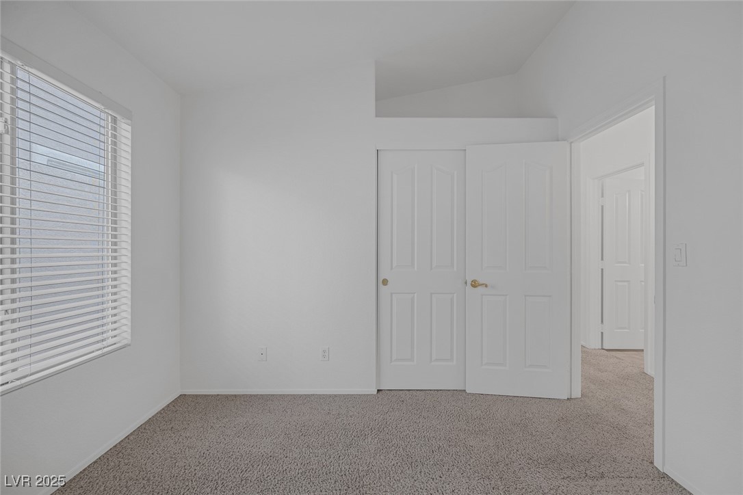 10381 Niagara Falls Lane