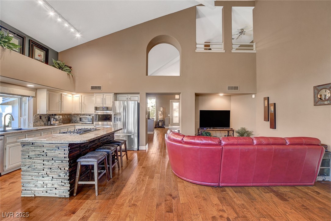 2134 Inverness Drive
