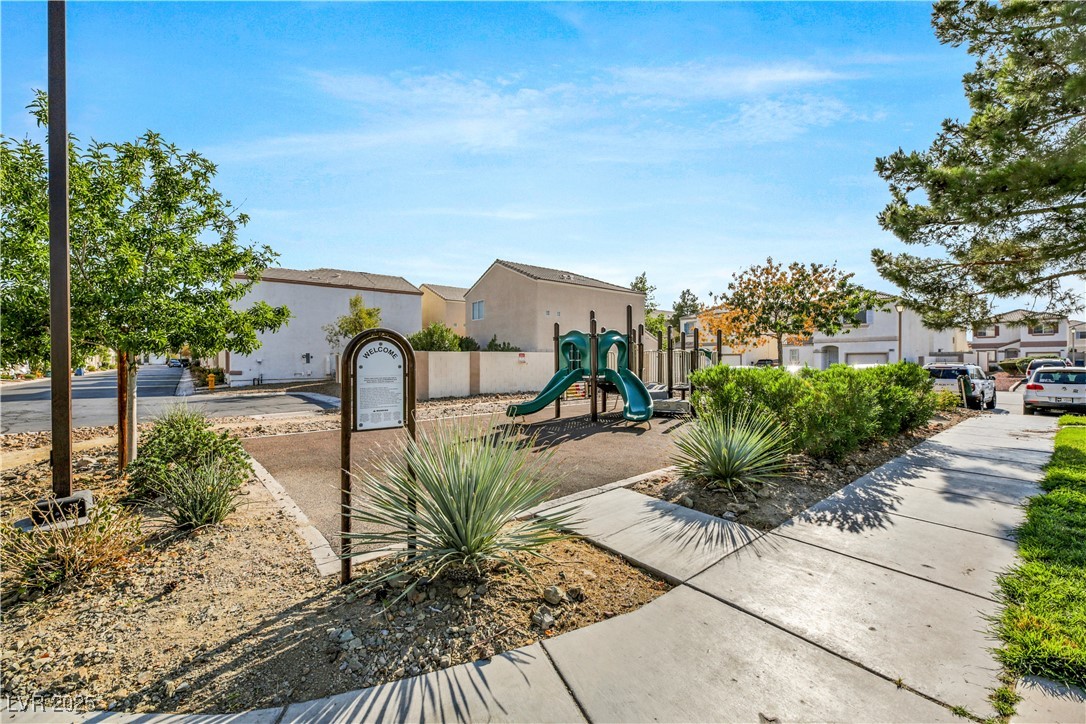 10064 Fragile Fields Street