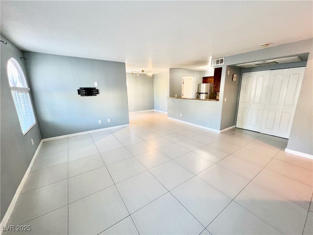 9325 West Desert Inn Road 188