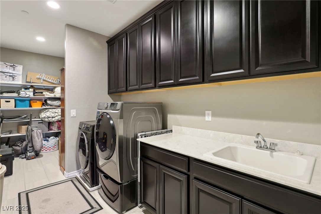 996 Alverstone Court