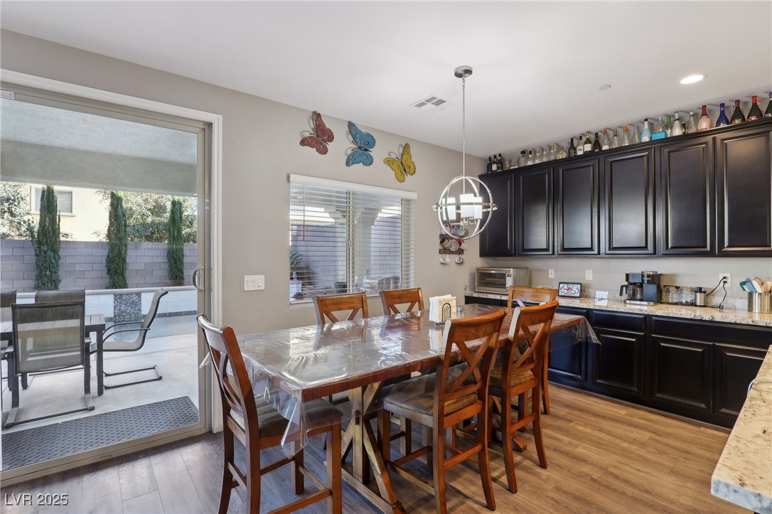 996 Alverstone Court