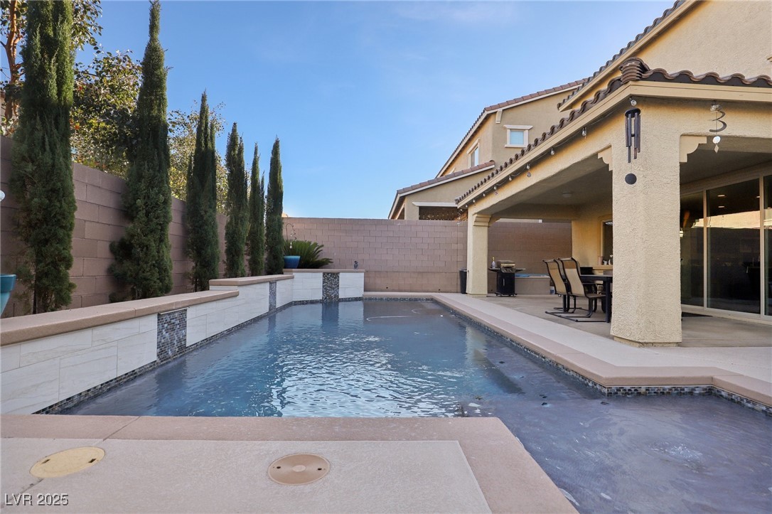 996 Alverstone Court