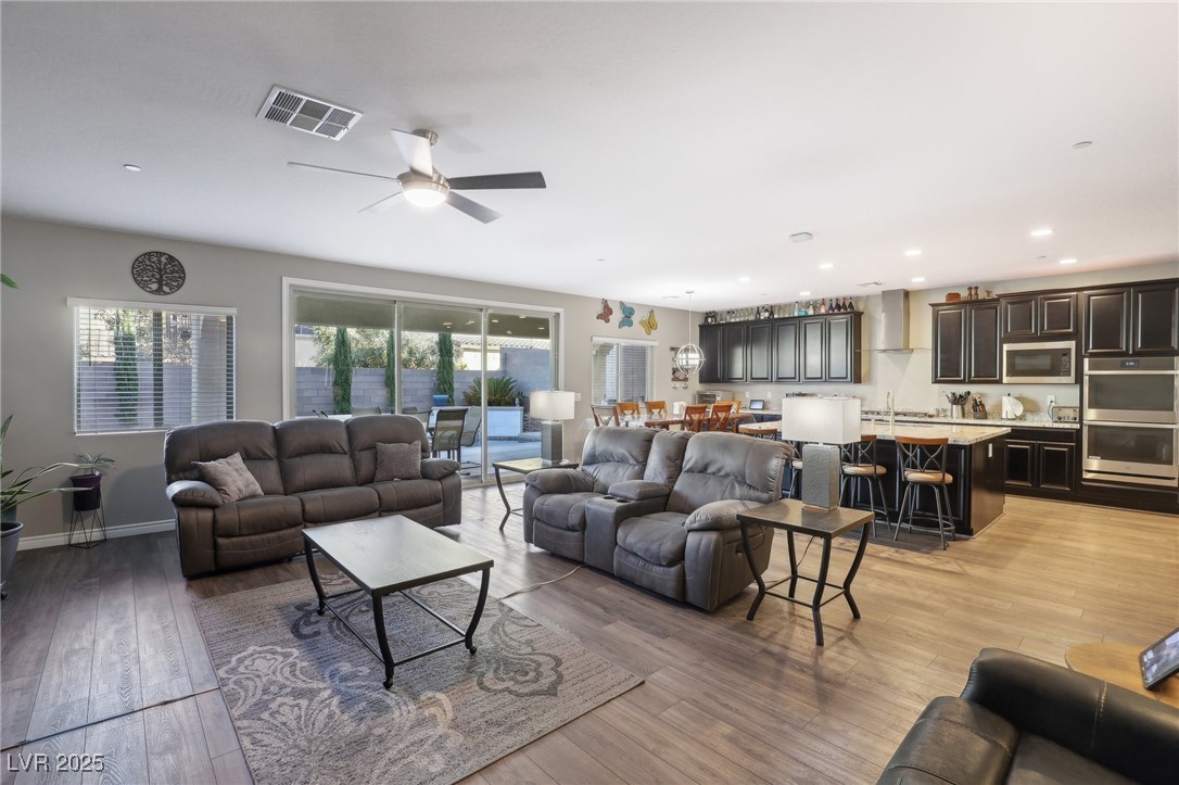 996 Alverstone Court