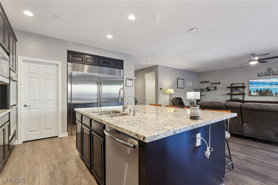 996 Alverstone Court