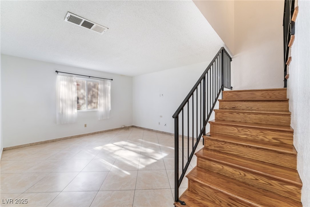 6750 Del Rey Avenue 122