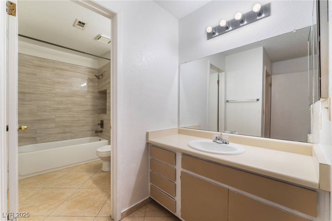 6750 Del Rey Avenue 122