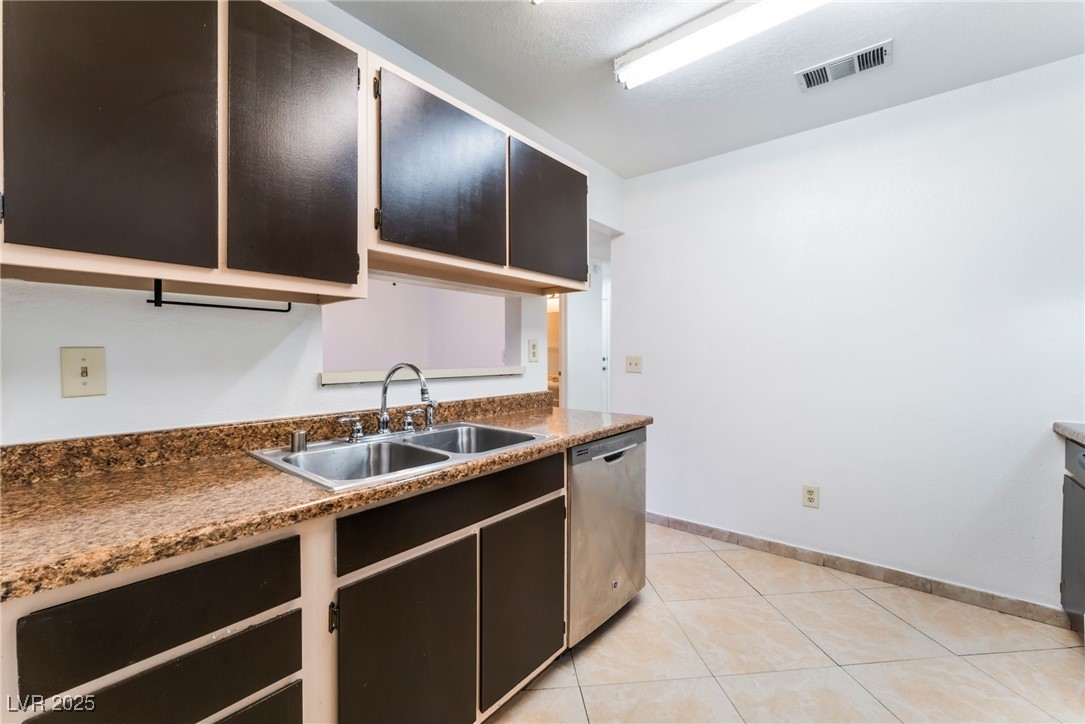 6750 Del Rey Avenue 122