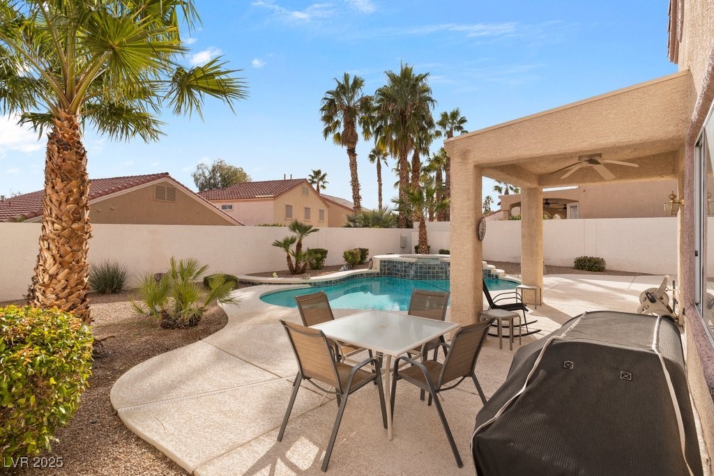 1704 Nestled Meadows Lane