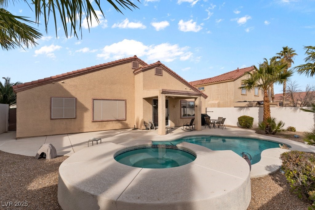 1704 Nestled Meadows Lane