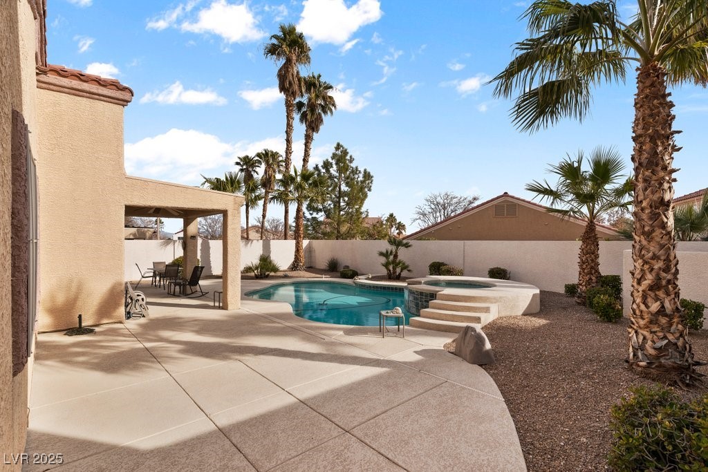 1704 Nestled Meadows Lane