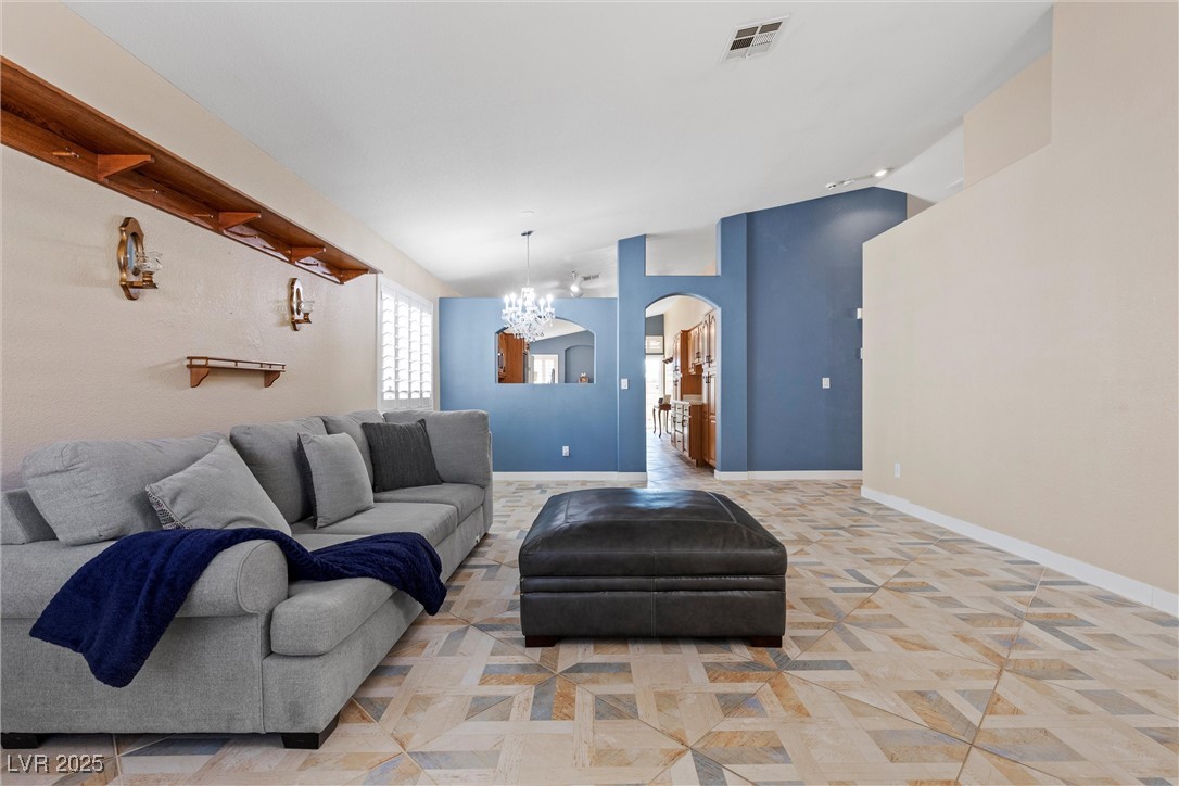 6501 Grand Oaks Drive