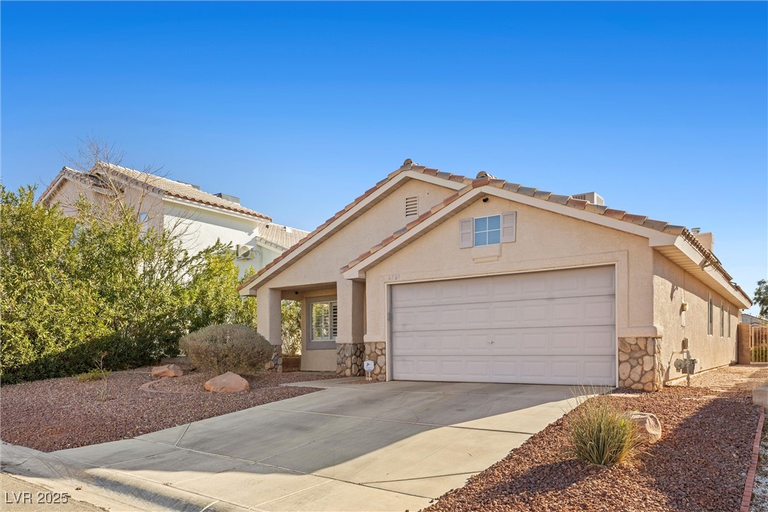 6501 Grand Oaks Drive