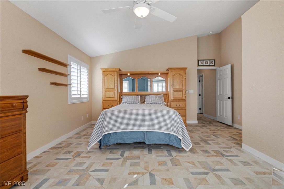 6501 Grand Oaks Drive