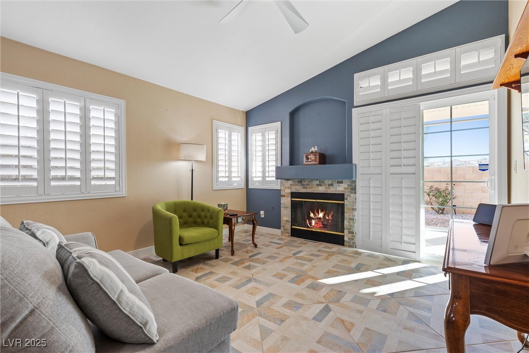 6501 Grand Oaks Drive