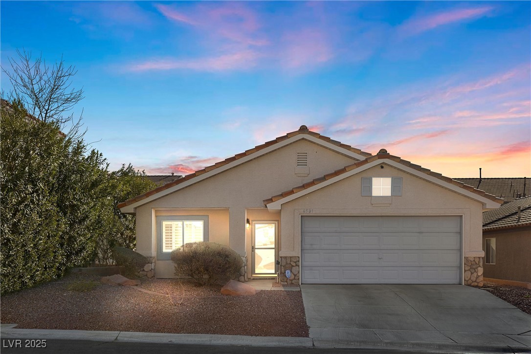 6501 Grand Oaks Drive