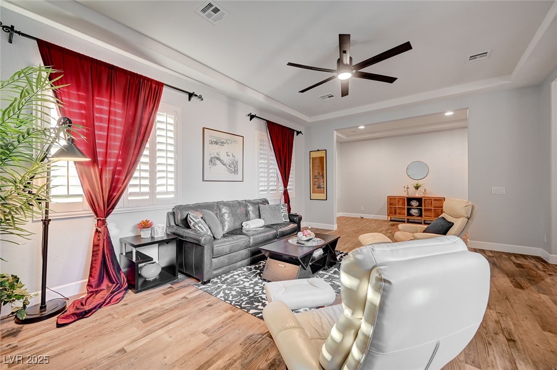 7821 Brianna Cheerful Avenue