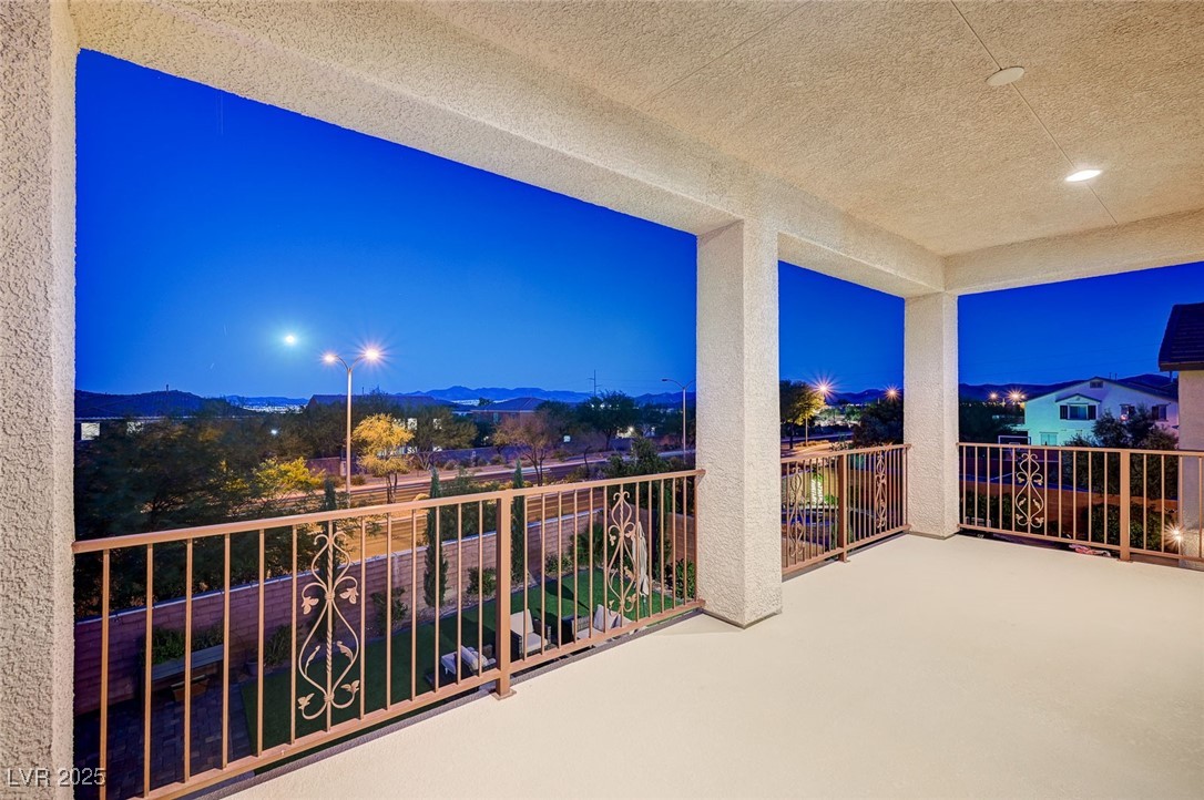 7821 Brianna Cheerful Avenue
