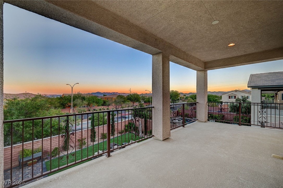 7821 Brianna Cheerful Avenue