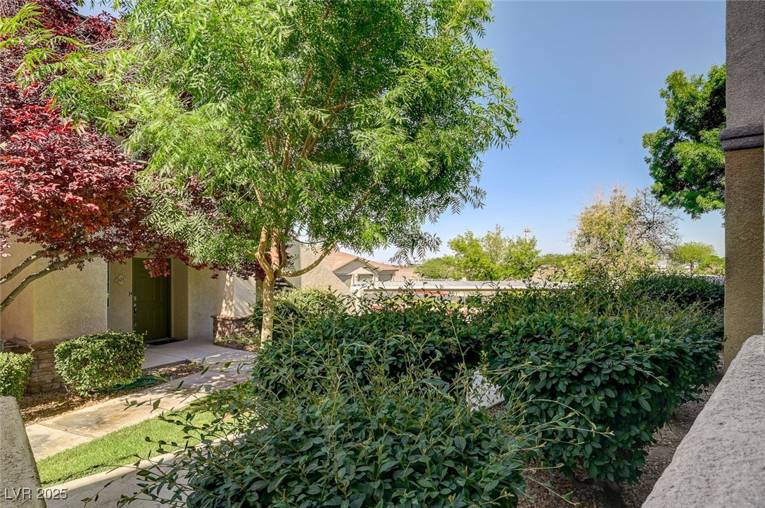 1701 King James Street 101