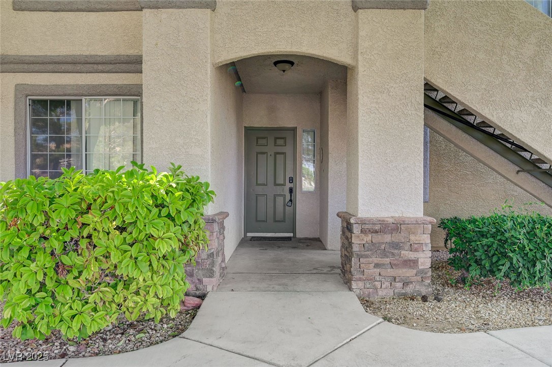 1701 King James Street 101