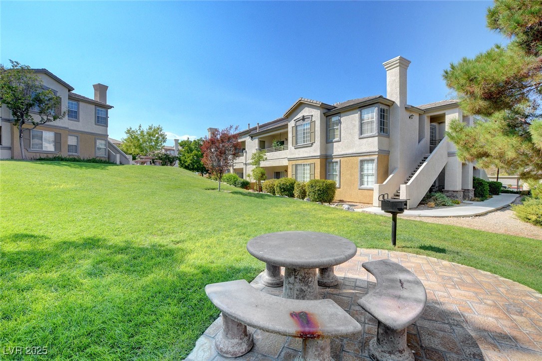 1701 King James Street 101