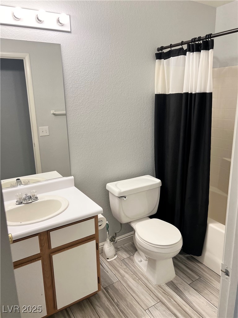 5233 Jose Ernesto Street