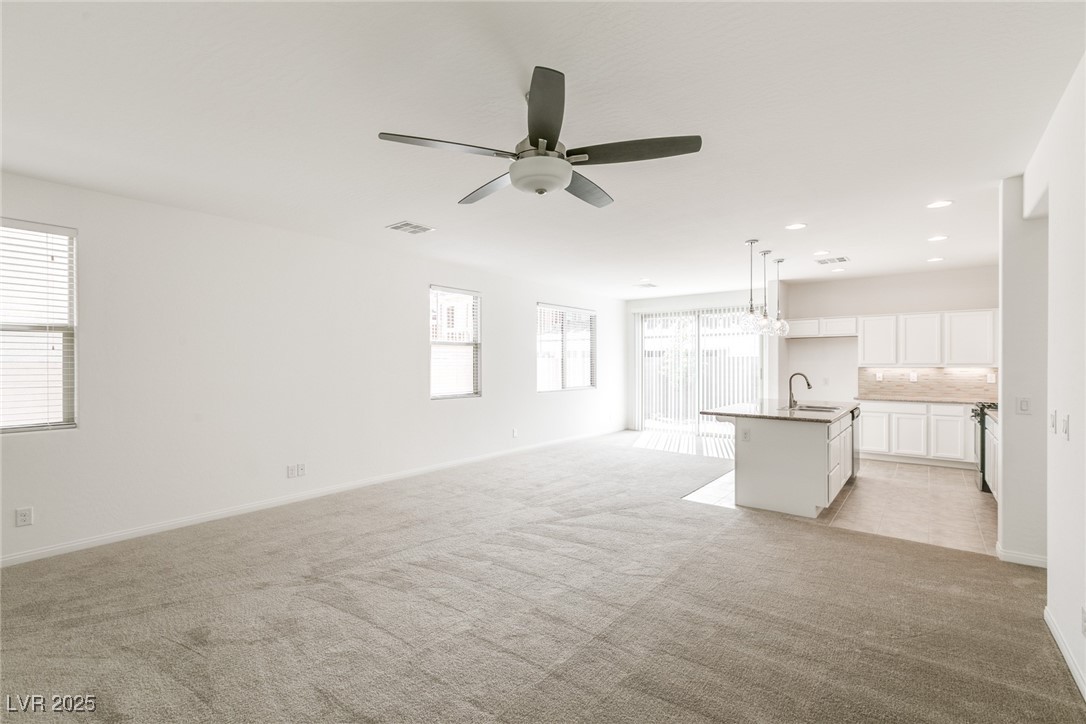 281 Finsbury Court