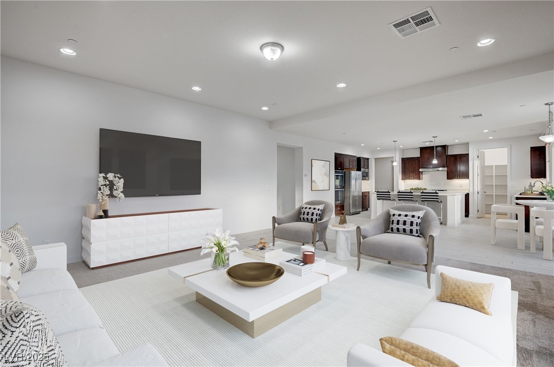 4807 Enchanted View Street