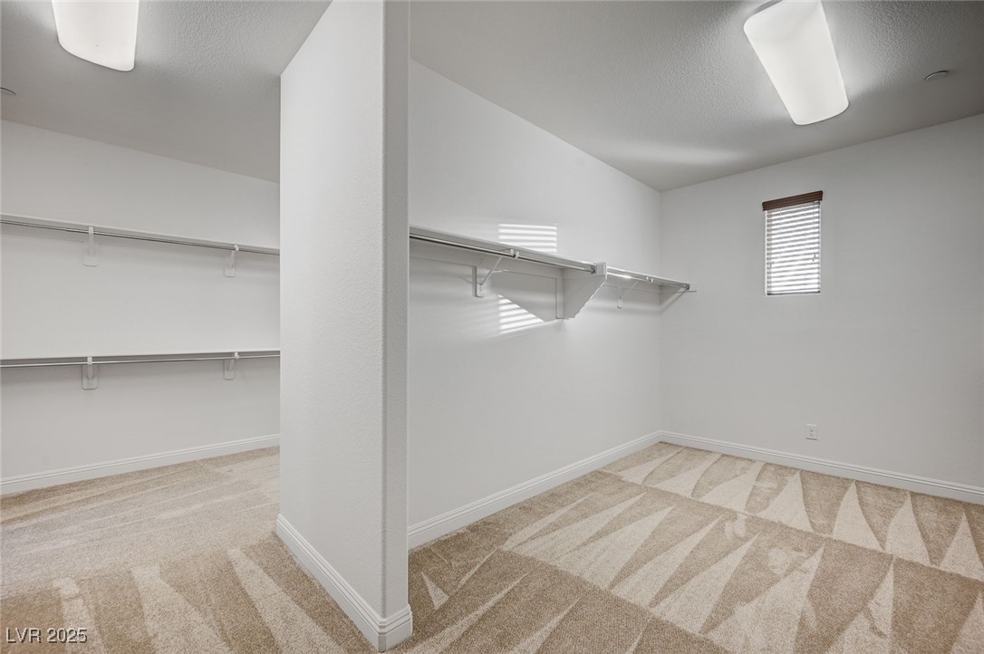 4807 Enchanted View Street