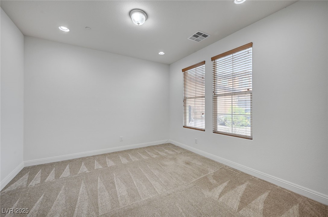 4807 Enchanted View Street
