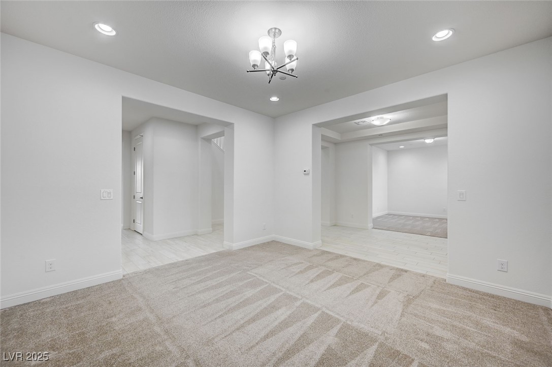 4807 Enchanted View Street