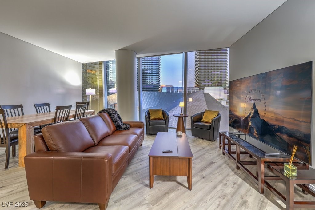 3726 Las Vegas Boulevard 701