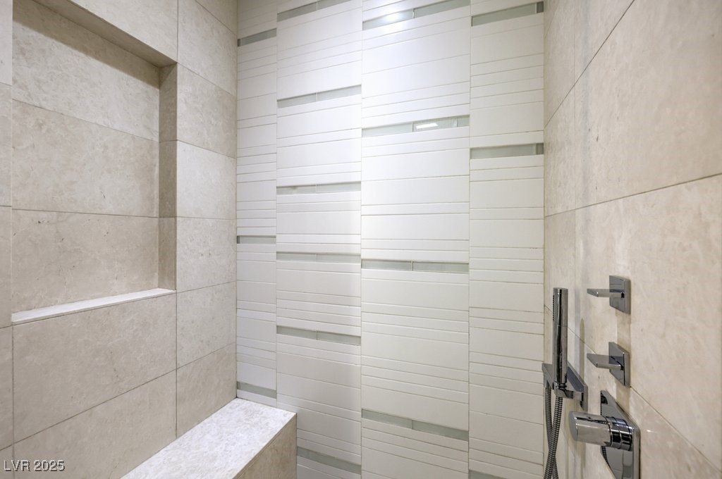 3726 Las Vegas Boulevard 701