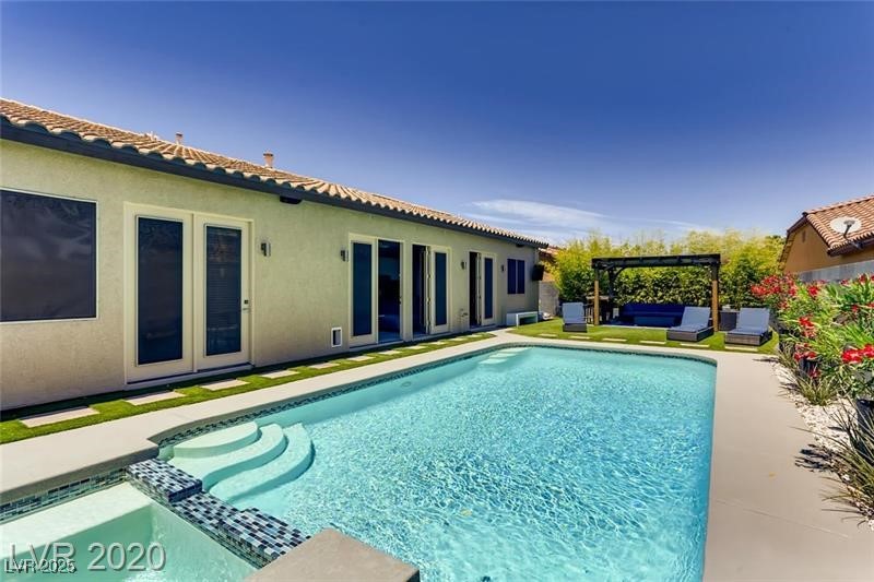 7926 Elk Mountain Street