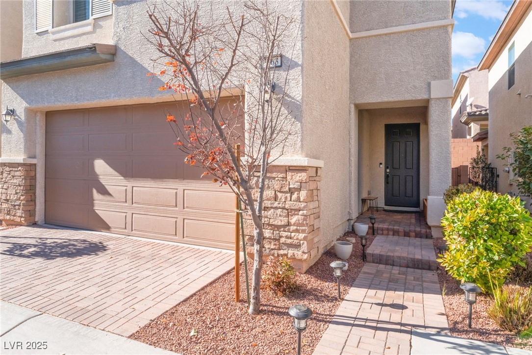 7563 Chimney Point Court