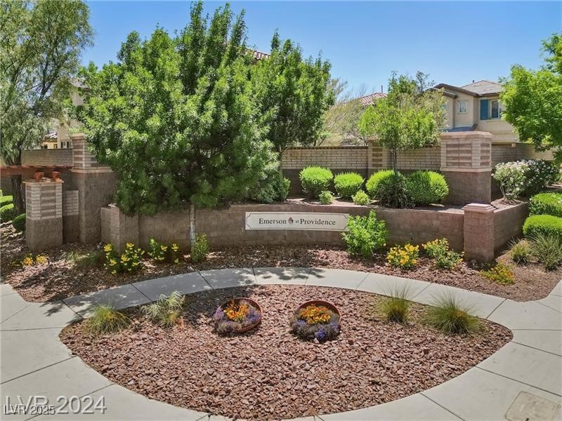 7563 Chimney Point Court