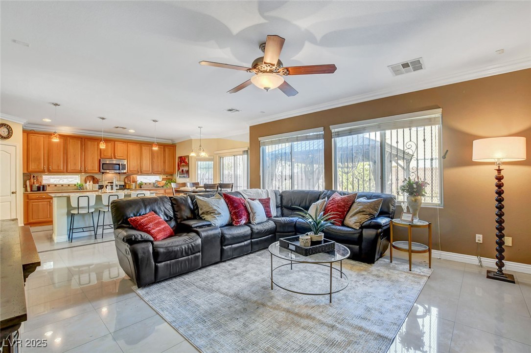 920 East Hammer Lane