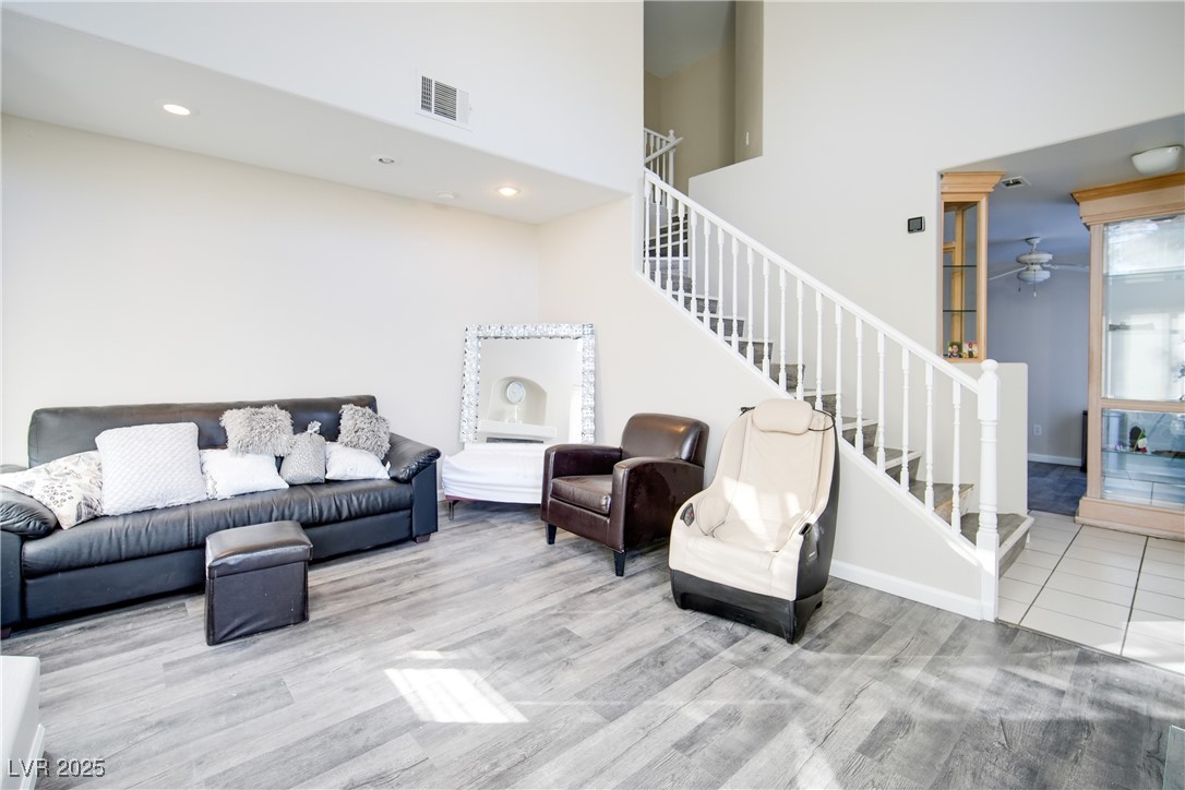 3950 South Sandhill Road 110
