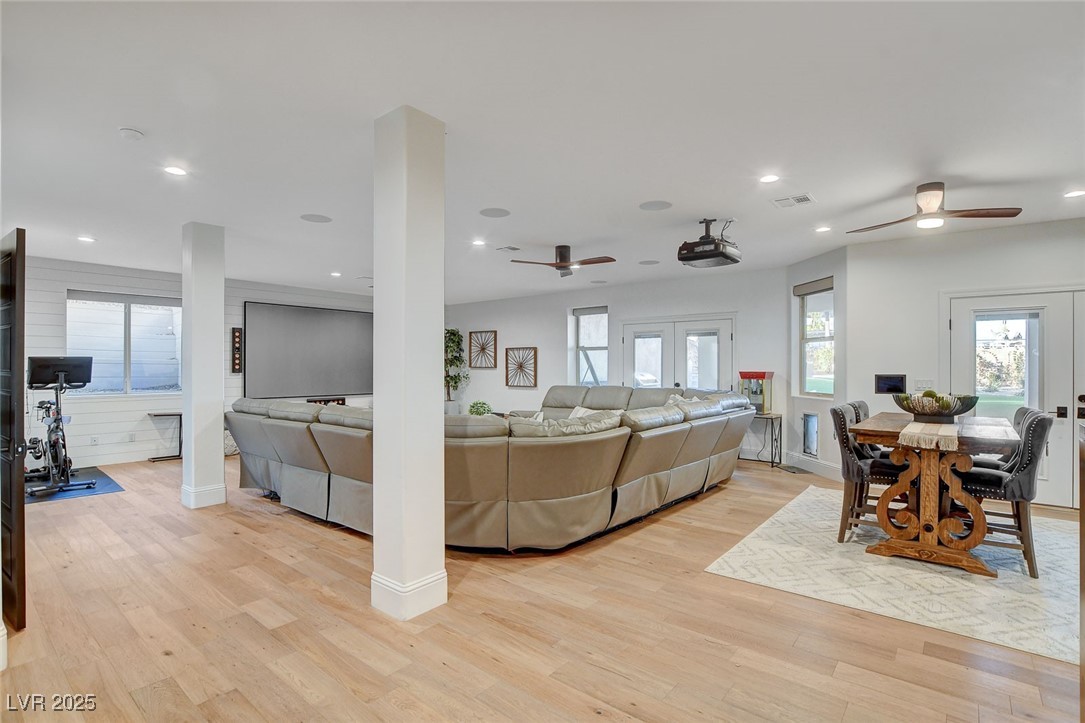 358 East Torino Avenue