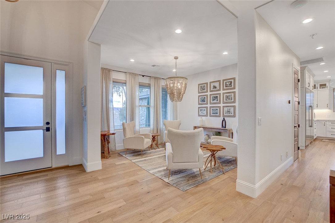 358 East Torino Avenue