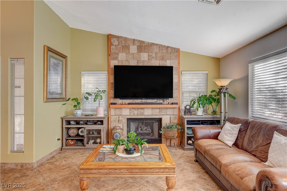 301 Salinas Drive