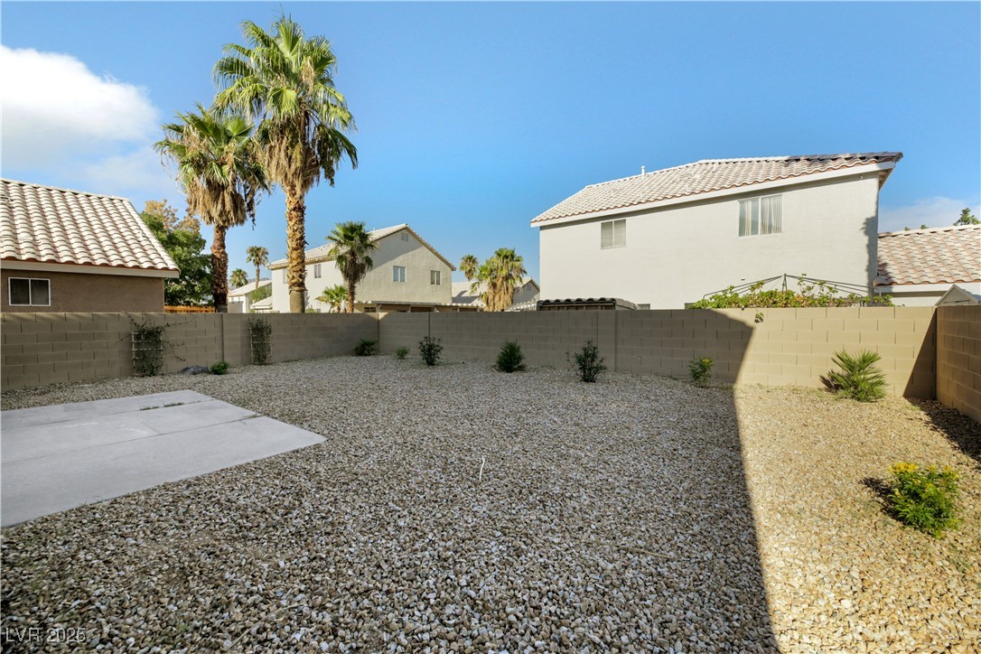 5912 Royal Castle Lane