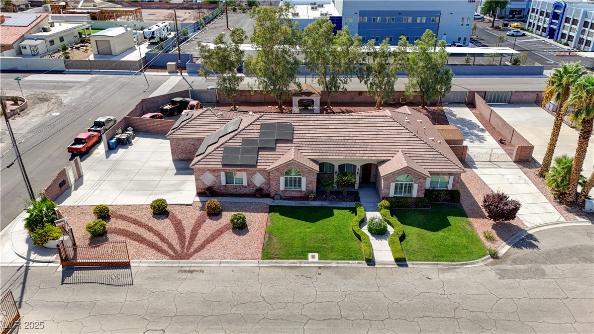 5884 Del Rey Avenue