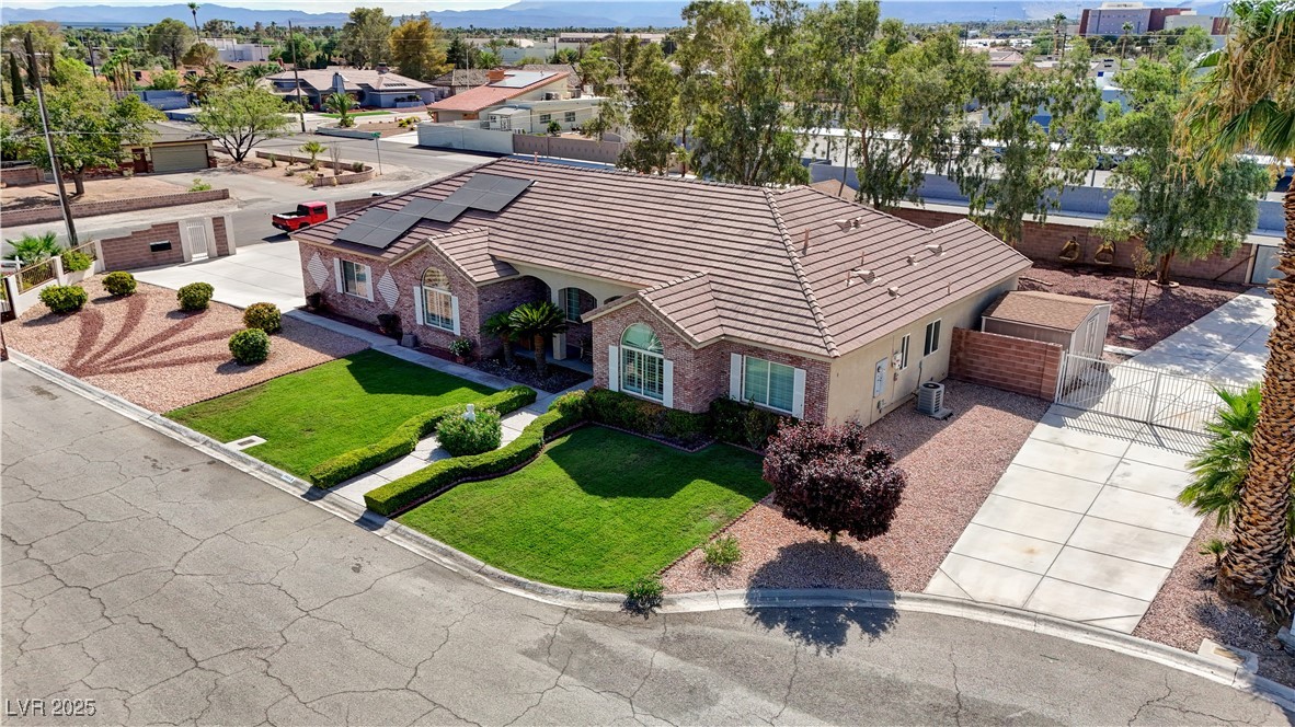 5884 Del Rey Avenue