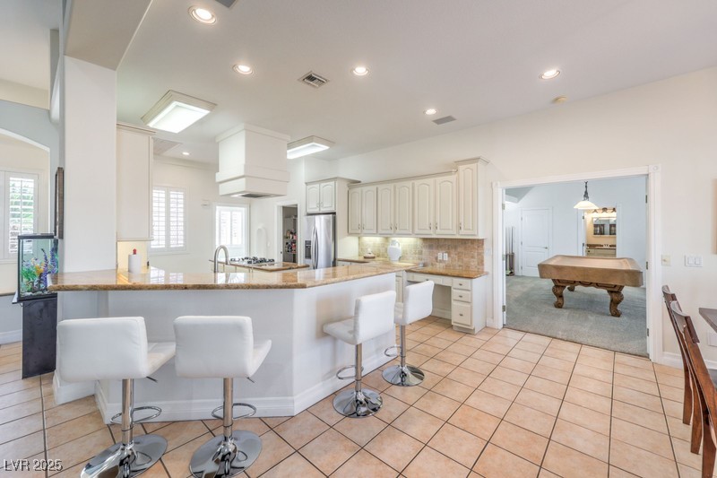 5884 Del Rey Avenue